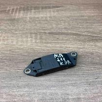 25571179A4 A0018209326  Airbag deployment crash/impact sensor Mercedes-Benz E W2