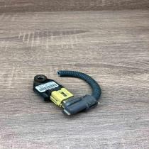 89174 05010 Used  Airbag deployment crash/impact sensor Toyota Avensis T250