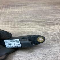 98AG 14B342 AD 250599 000029  Airbag deployment crash/impact sensor Ford Focus