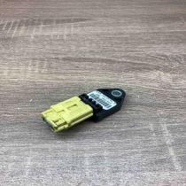 89833 05010 Used  Airbag deployment crash/impact sensor Toyota Avensis T250