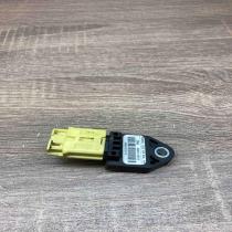 89833 05010 Used  Airbag deployment crash/impact sensor Toyota Avensis T250