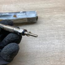7700100558 0100226245  Glow plug Renault Clio IV