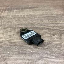 89173 05030   Airbag deployment crash/impact sensor Toyota Avensis T250