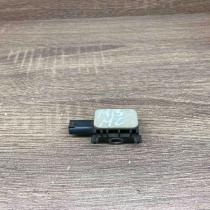 0038202926   Airbag deployment crash/impact sensor Mercedes-Benz R W251