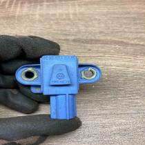 1K0955557A   Airbag deployment crash/impact sensor Volkswagen Golf V
