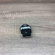 89834 05010   Airbag deployment crash/impact sensor Toyota Avensis T250