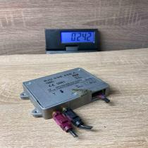 8J0035456A   Aerial antenna amplifier Audi A4 S4 B8 8K