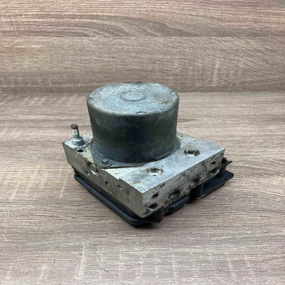 0265235406 44540 05071  ABS Pump Toyota Avensis T270