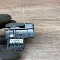 9162952 97W24K 4970 Windscreen/window heater switch Volvo S70  V70  V70 XC