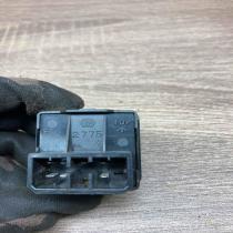 2775 Switch   Wing mirror switch Mitsubishi Eclipse
