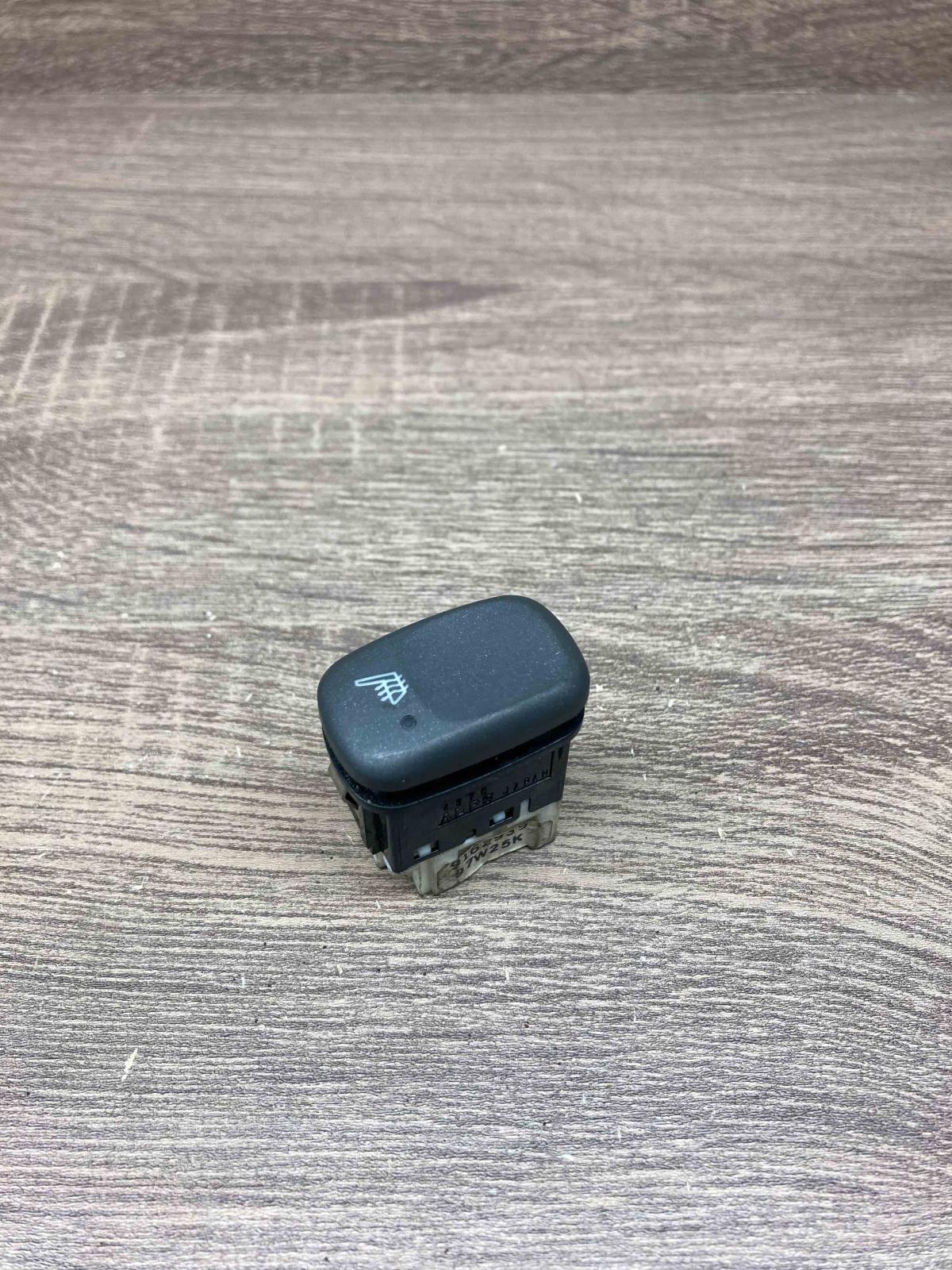 9162939 97W25K 4970 Seat heating switch Volvo S70  V70  V70 XC