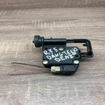 2711008 271100B  Fuel tank cap lock Rover 75