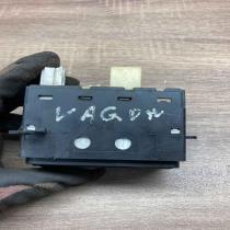 5001   Hazard light switch Mitsubishi Space Wagon