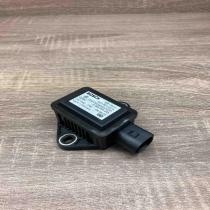 8E0907637A 0265005245  ESP acceleration yaw rate sensor Audi A8 S8 D3 4E