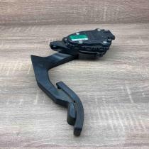 4E1723503 F30015601  Accelerator throttle pedal Audi A8 S8 D3 4E