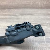4E1723503 F30015601  Accelerator throttle pedal Audi A8 S8 D3 4E