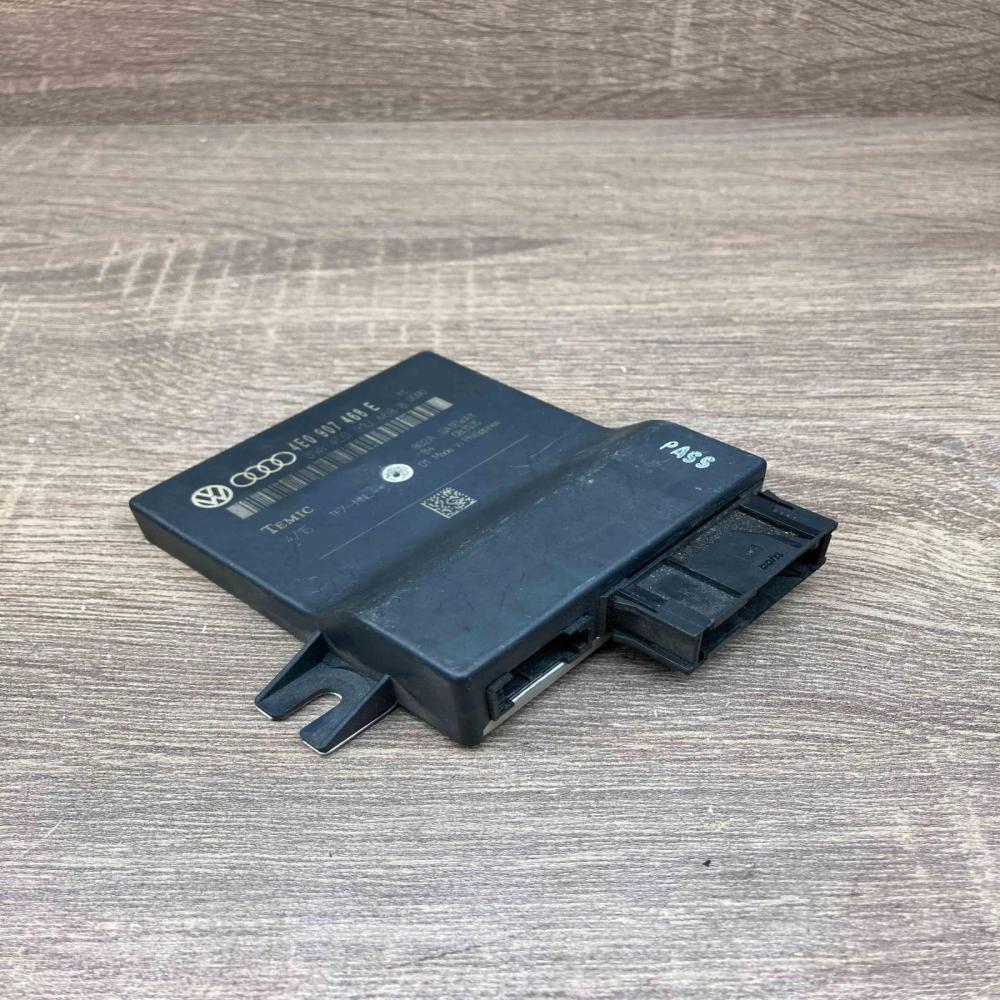 4E0907468E   Gateway control module Audi A8 S8 D3 4E