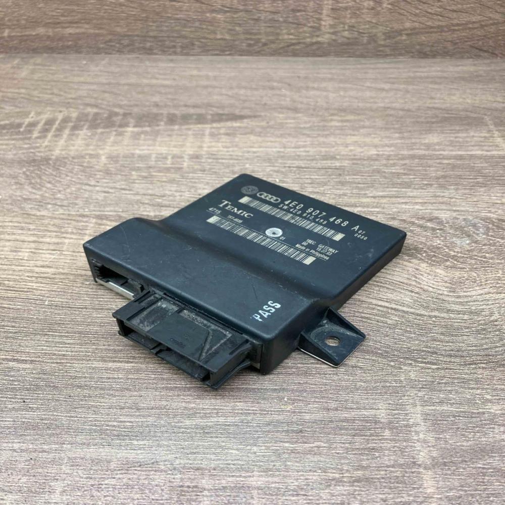 4E0907468A   Gateway control module Audi A8 S8 D3 4E
