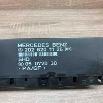 2028201126   Comfort/convenience module Mercedes-Benz C W202