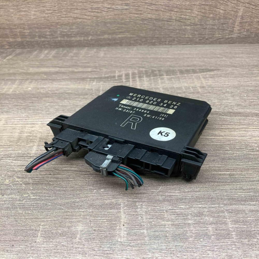 2108203426   Door control unit/module Mercedes-Benz C W202