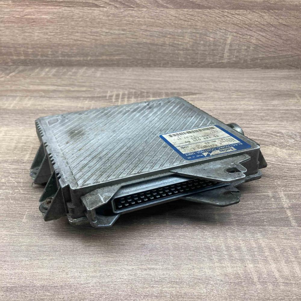 9628903580   Engine control unit/module ECU Peugeot 806