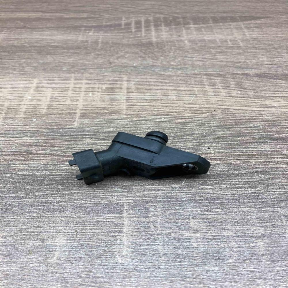 0261230046   Air pressure sensor BMW 5 E39