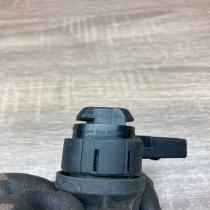 4B0959897B   Accelerator pedal position sensor Audi A8 S8 D2 4D