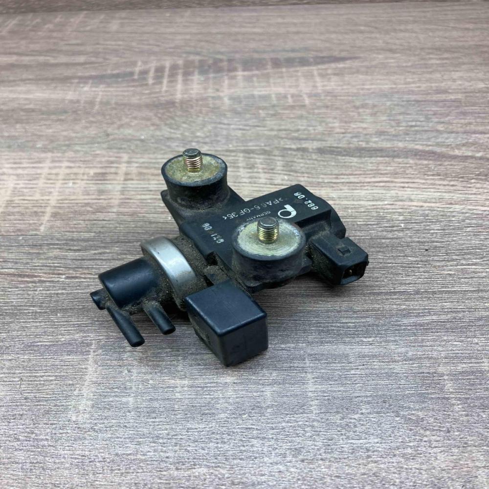 72279600 2247906  Turbo solenoid valve BMW 5 E60 E61