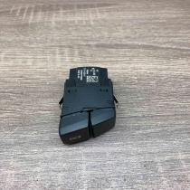 9354186   Hazard light switch BMW X5 F15