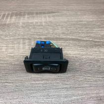 MR366924 1575 2802  Central locking switch button Mitsubishi Carisma