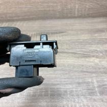 0410T   Wing mirror switch Nissan Sunny