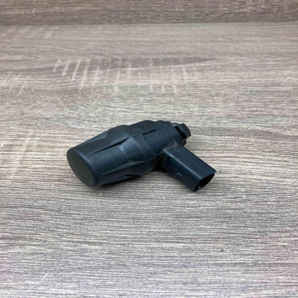 4B0959897B   Accelerator pedal position sensor Audi A6 S6 C5 4B