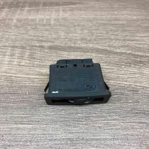 1390997   Light switch BMW 7 E32