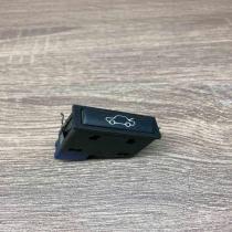 8365579 Used  Tailgate/boot open switch button BMW X5 E53