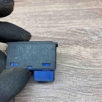 8365579 Used  Tailgate/boot open switch button BMW X5 E53
