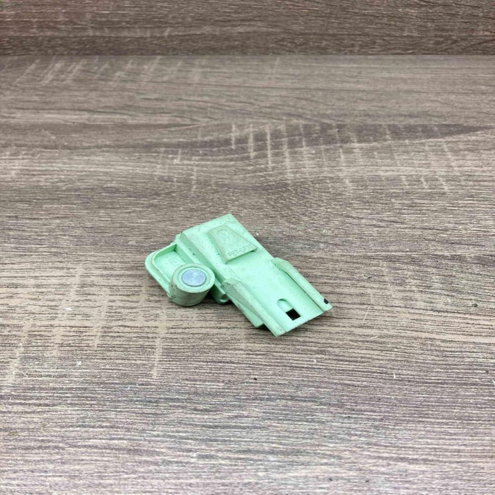 9118168   Airbag deployment crash/impact sensor BMW 6 E63 E64