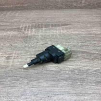 1K2945511   Brake pedal sensor switch Audi A4 S4 B6 8E 8H