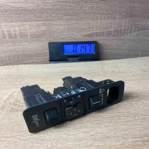 MR740609 10480478420  Wing mirror switch Mitsubishi Carisma