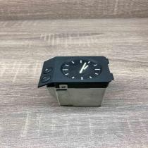 1387414 62 13  Clock BMW 3 E36