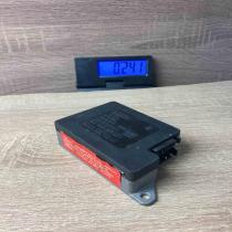 285001050 0038200610  Airbag control unit/module Mercedes-Benz 190 W201