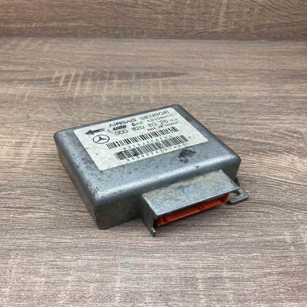 0008208026   Airbag control unit/module Mercedes-Benz C W202