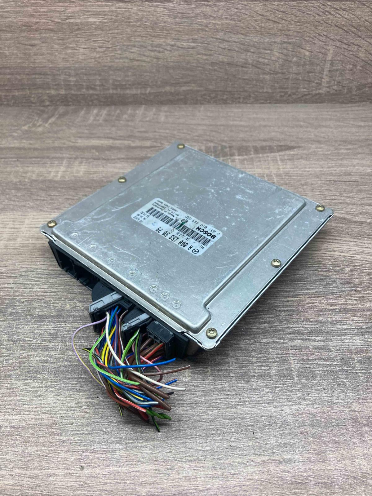 A0001535079 0281010849  Engine control unit/module ECU Mercedes-Benz E W210