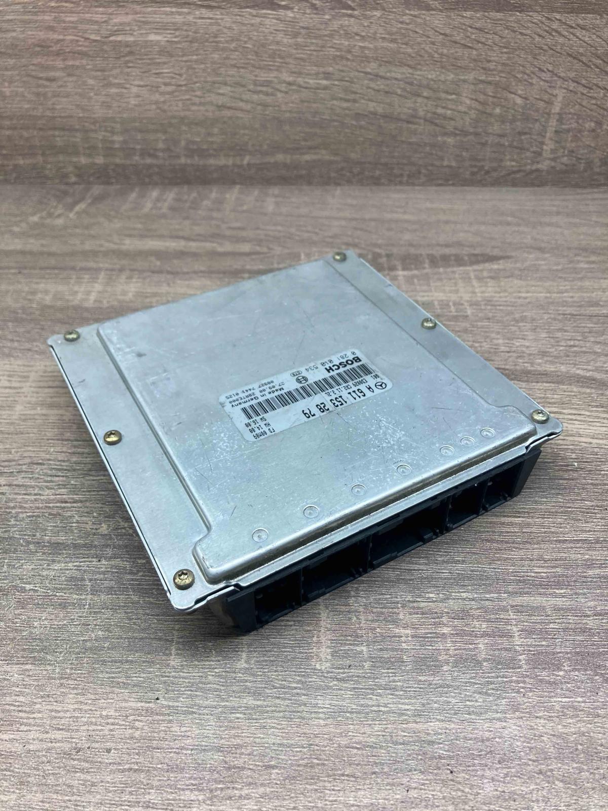 A6111532879 0281010534  Engine control unit/module ECU Mercedes-Benz E W210