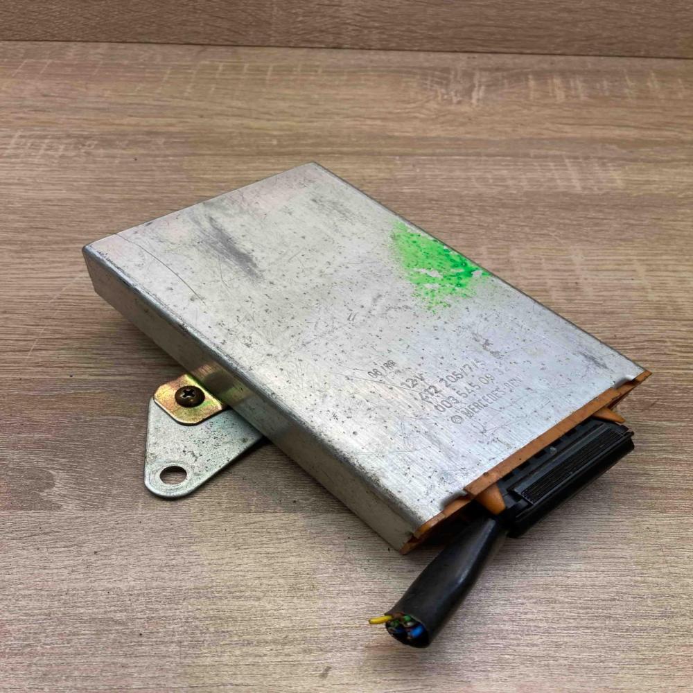 0035450932 412 205 7 With Plug Cruise control unit/module Mercedes-Benz E W124