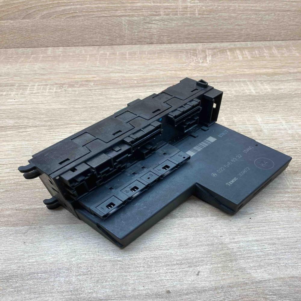 0225455332 309872 K4 Fuse module Mercedes-Benz E W210