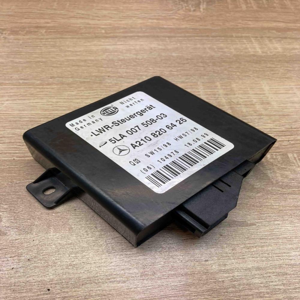 A2108206426 5LA007508 03 Q03 Light module LCM Mercedes-Benz E W210