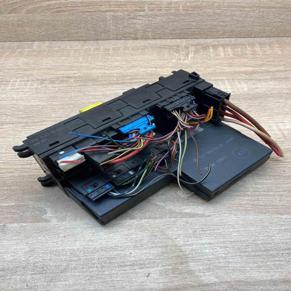 0225455332   Fuse module Mercedes-Benz E W210