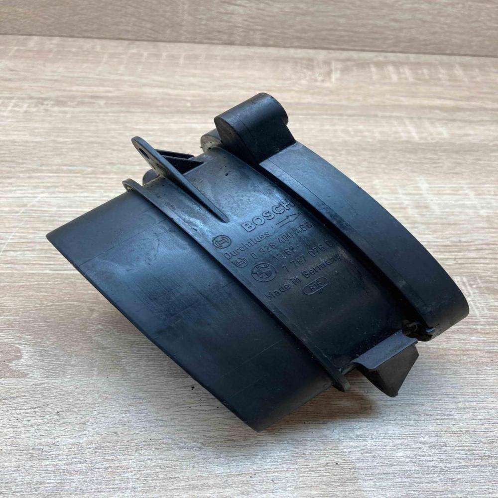7787076 0928400468  Mass air flow meter BMW 3 E46