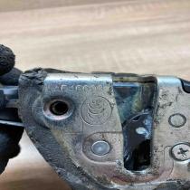 A046693 W4 9J2021  Rear door lock Toyota Avensis T270