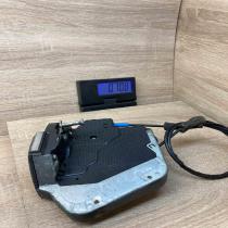 A046693 N4 9G0806  Rear door lock Toyota Avensis T270